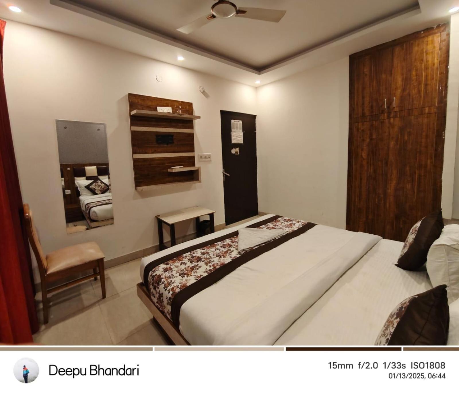 Hotel Infinity International Near Igi Airport New Delhi Bagian luar foto