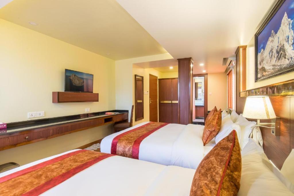 Hotel Infinity International Near Igi Airport New Delhi Bagian luar foto
