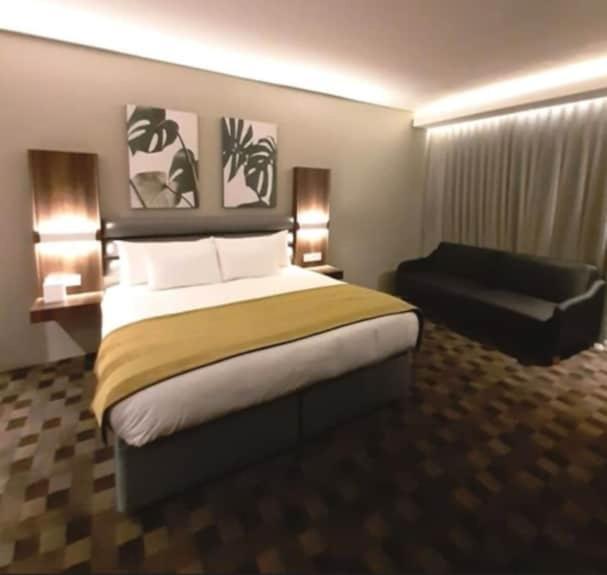 Hotel Infinity International Near Igi Airport New Delhi Bagian luar foto